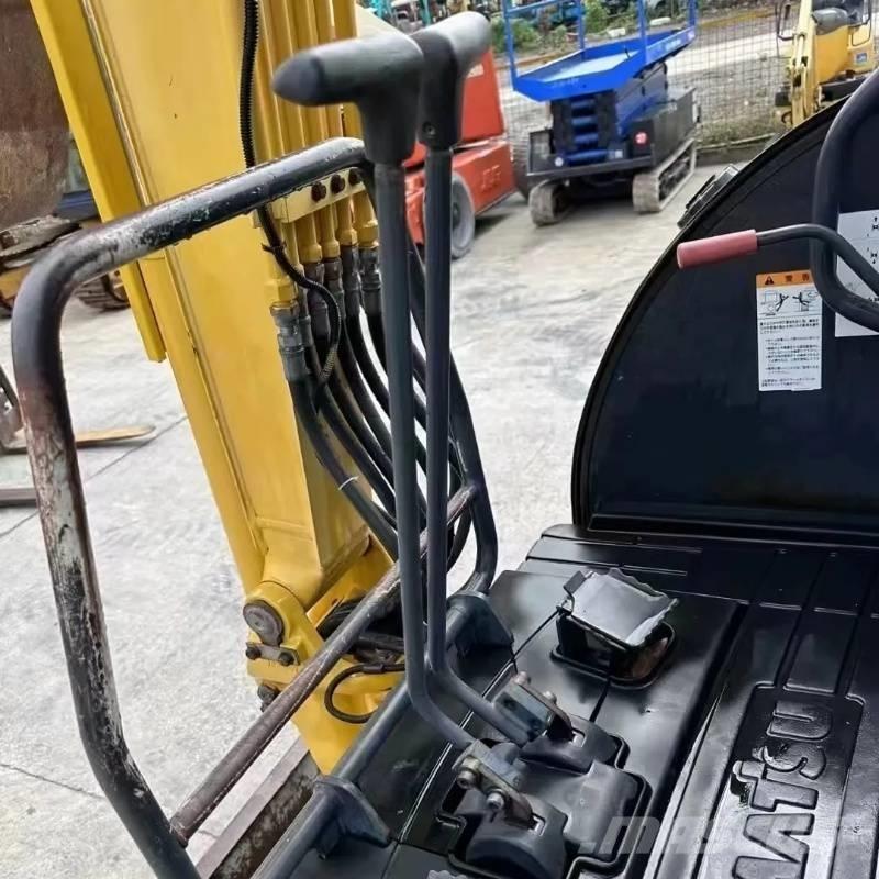 Komatsu PC 20 Mini bagri <7t