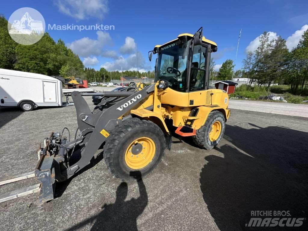 Volvo L 35 G Kolesni nakladalci