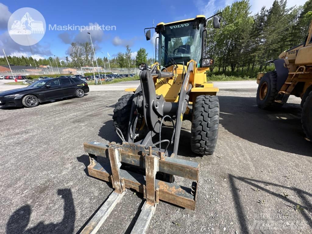 Volvo L 35 G Kolesni nakladalci