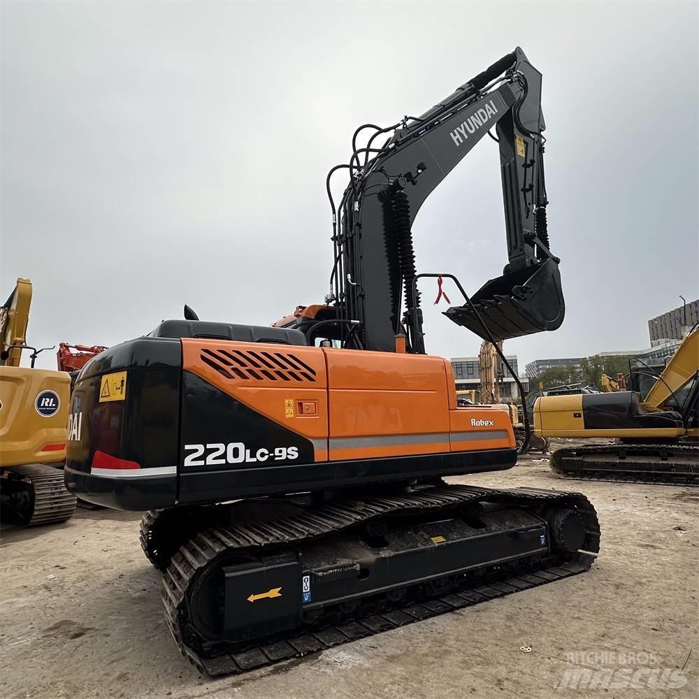 Hyundai R220LC-9S Bagri goseničarji