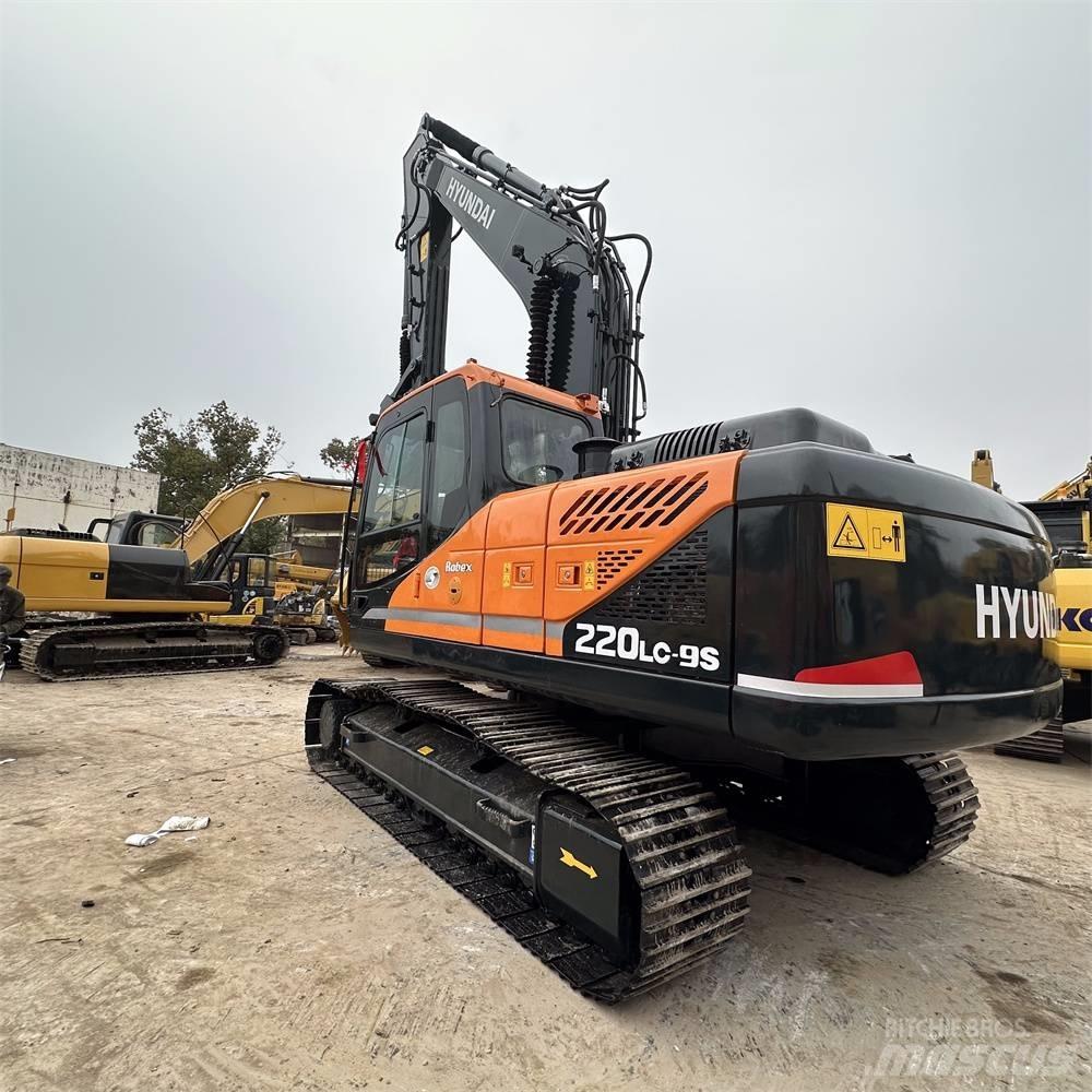 Hyundai R220LC-9S Bagri goseničarji