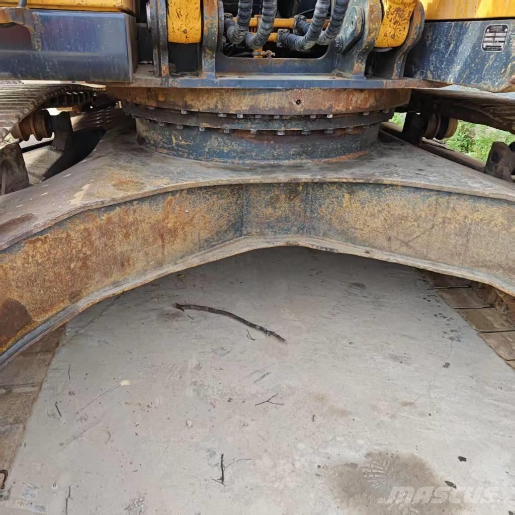 Hyundai R300LC Bagri goseničarji