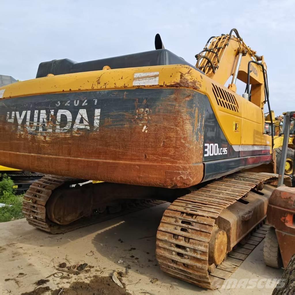 Hyundai R300LC Bagri goseničarji