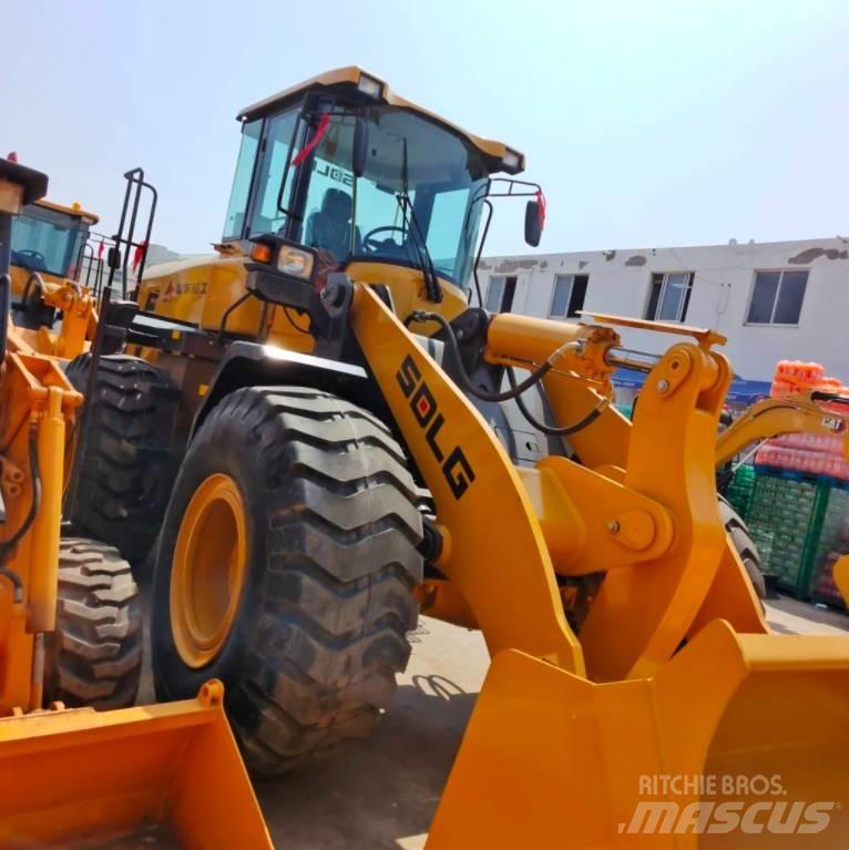 SDLG LG 958 F Kolesni nakladalci