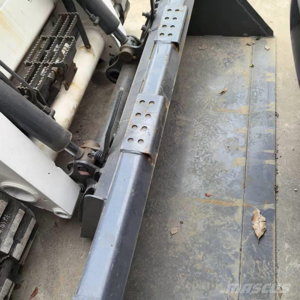 Bobcat T 770 Skid steer mini nakladalci