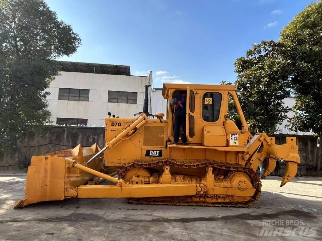 CAT D 7 G Grederji