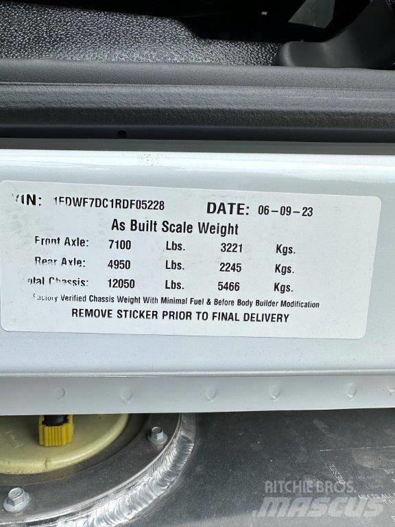 Ford F 750 Tovornjaki-šasije