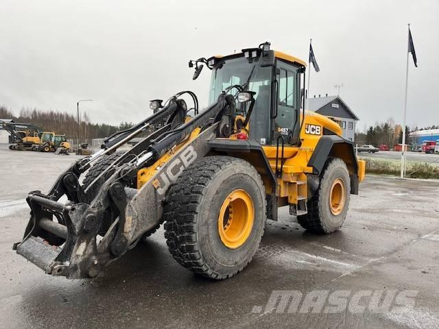 JCB 457 Kolesni nakladalci