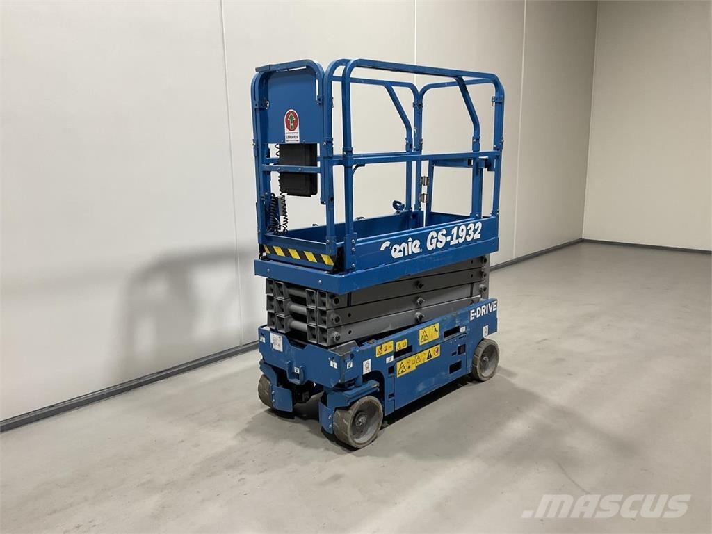 Genie GS-1932 Škarjaste dvižne ploščadi