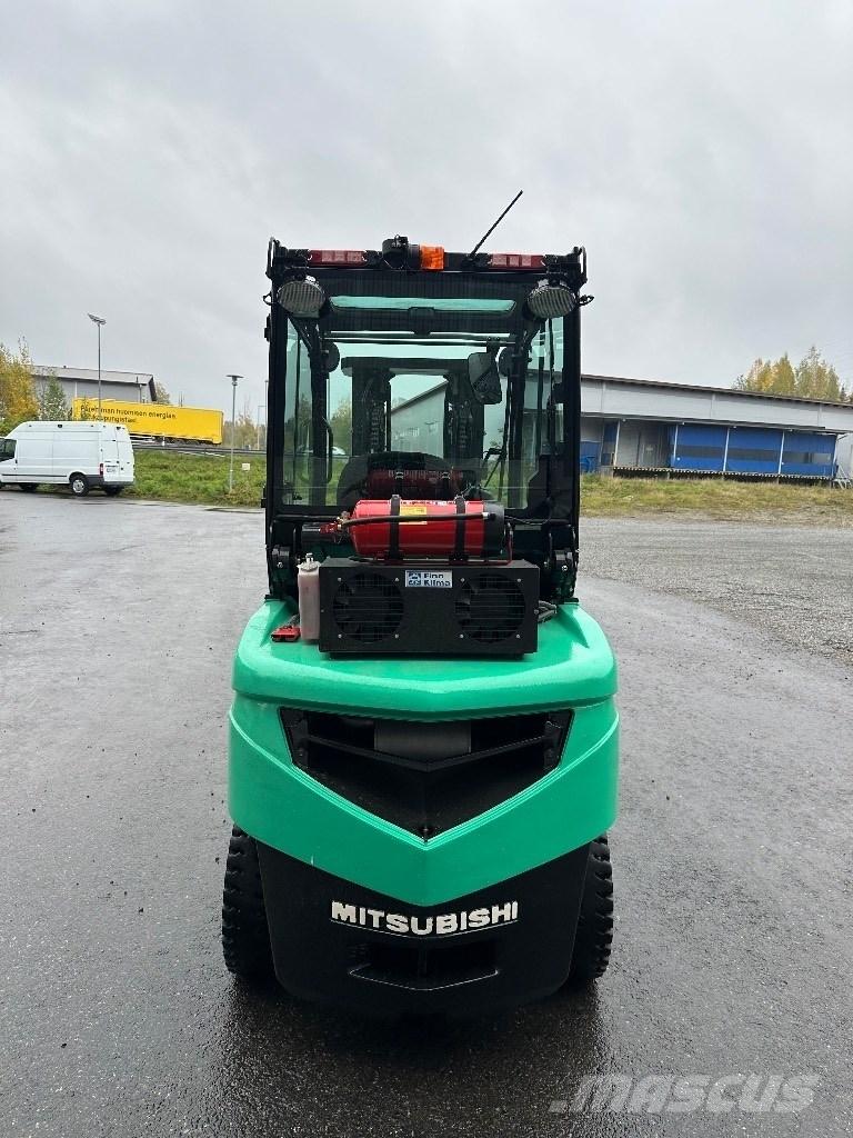 Mitsubishi FD 35 N Dizelski viličarji