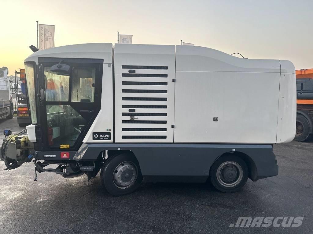 Ravo 540CD Cestni pometači