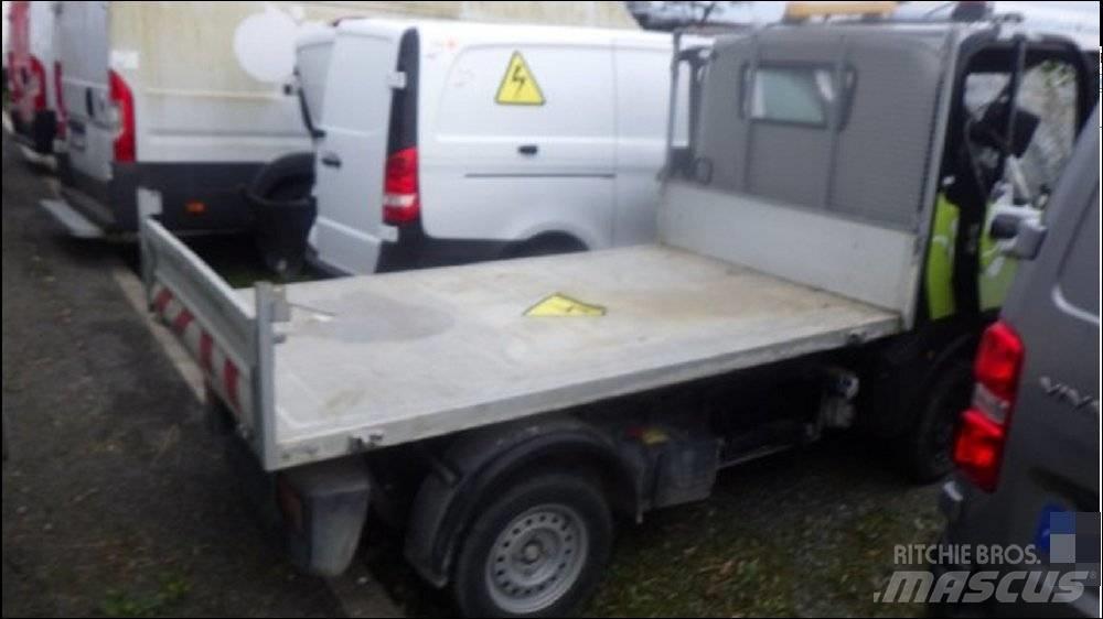 Goupil G5 E Pomožni stroji