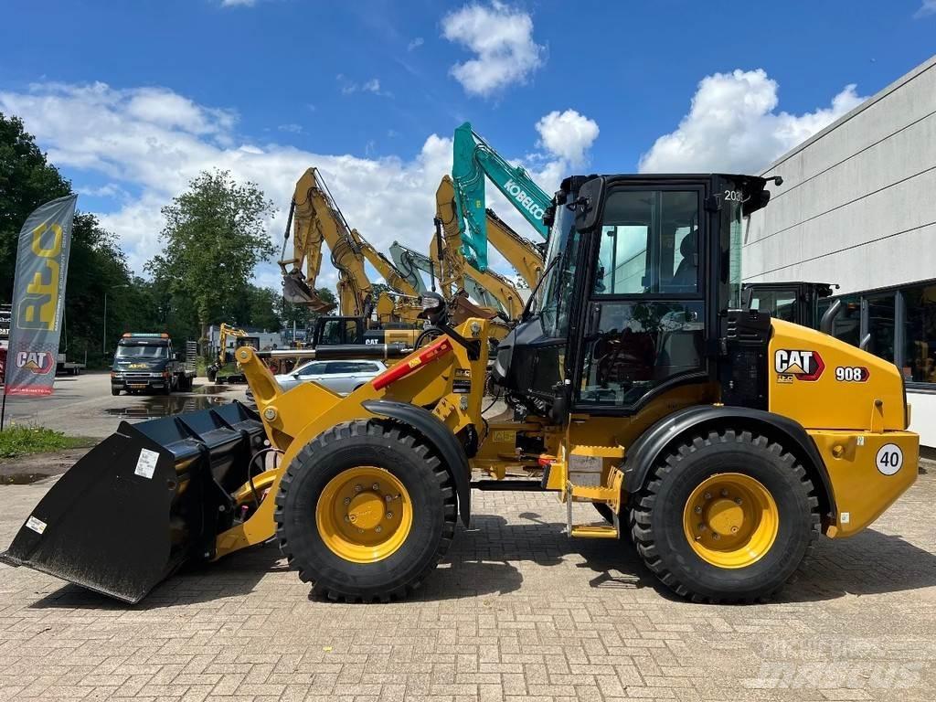 CAT 908 Next gen Kolesni nakladalci
