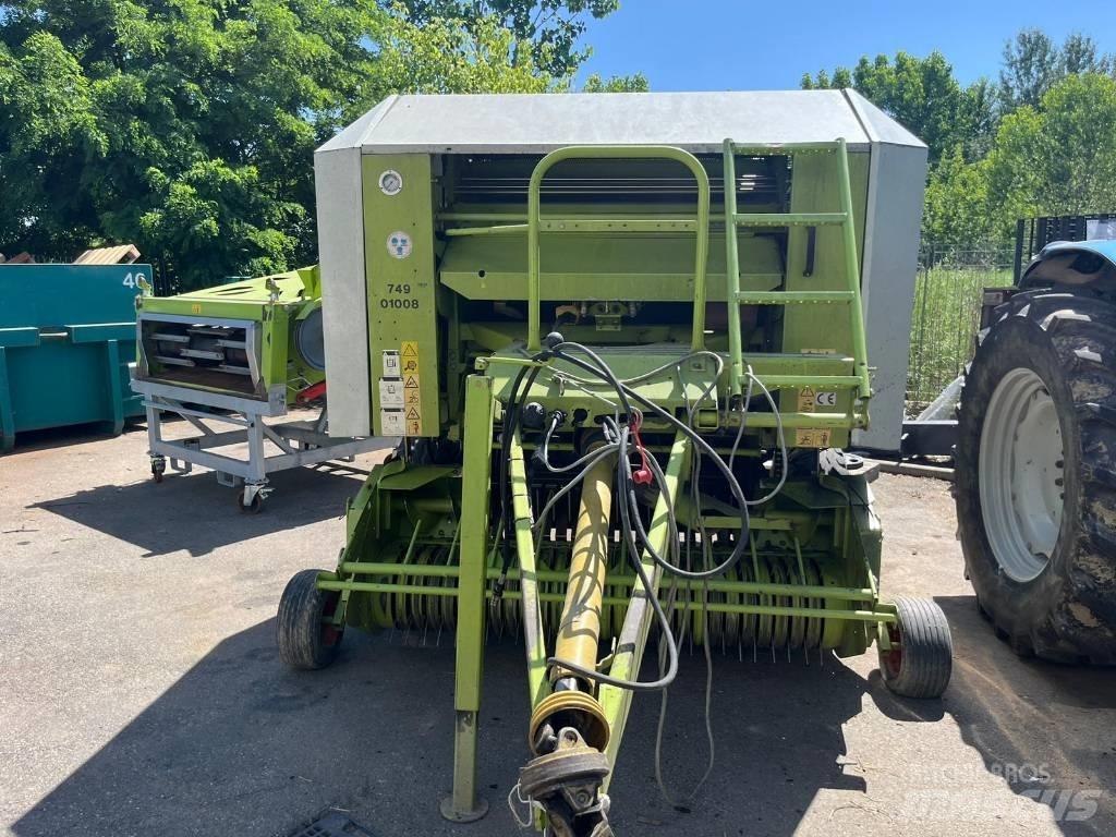 CLAAS Rollant 240 Balirke (okrogle bale)