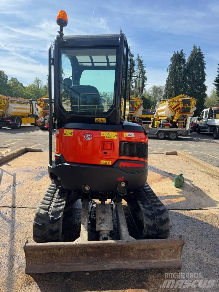 Kubota U 27-4 Mini bagri <7t