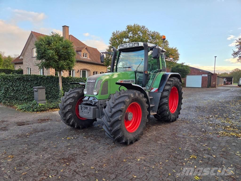 Fendt 716 Vario Traktorji
