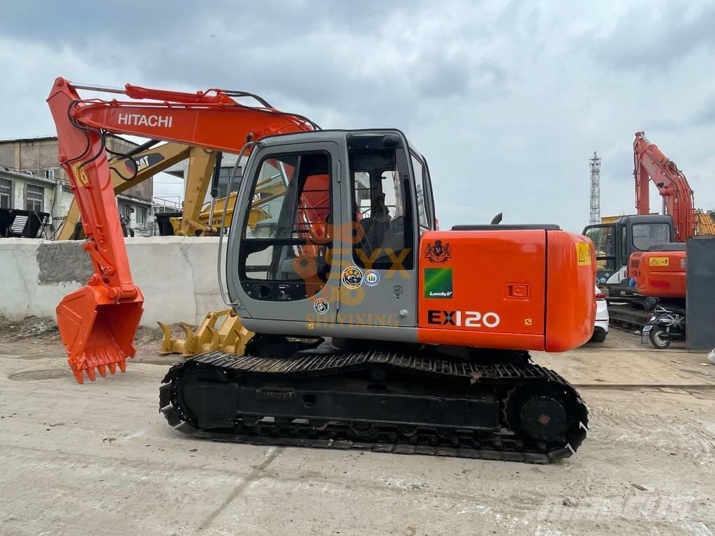 Hitachi EX 120 Bagri goseničarji