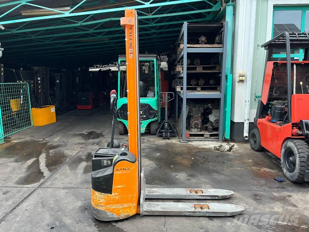 Still EGV12    V-4251 Samopogonski ročni viličarji