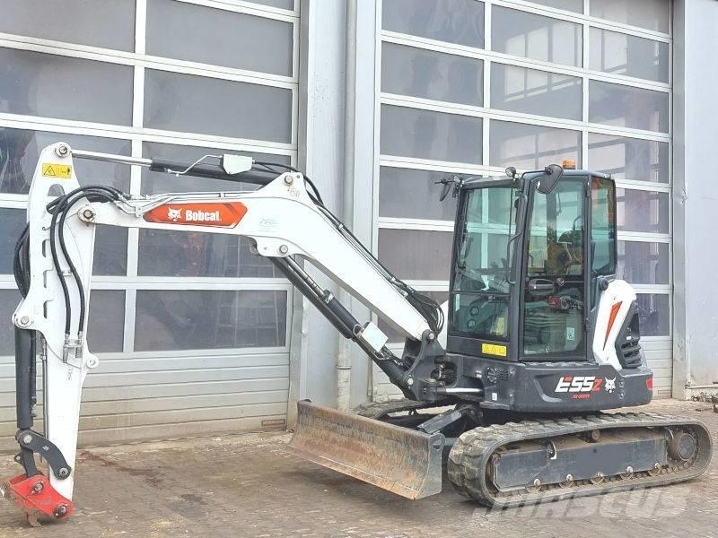 Bobcat E 55 z Mini bagri <7t