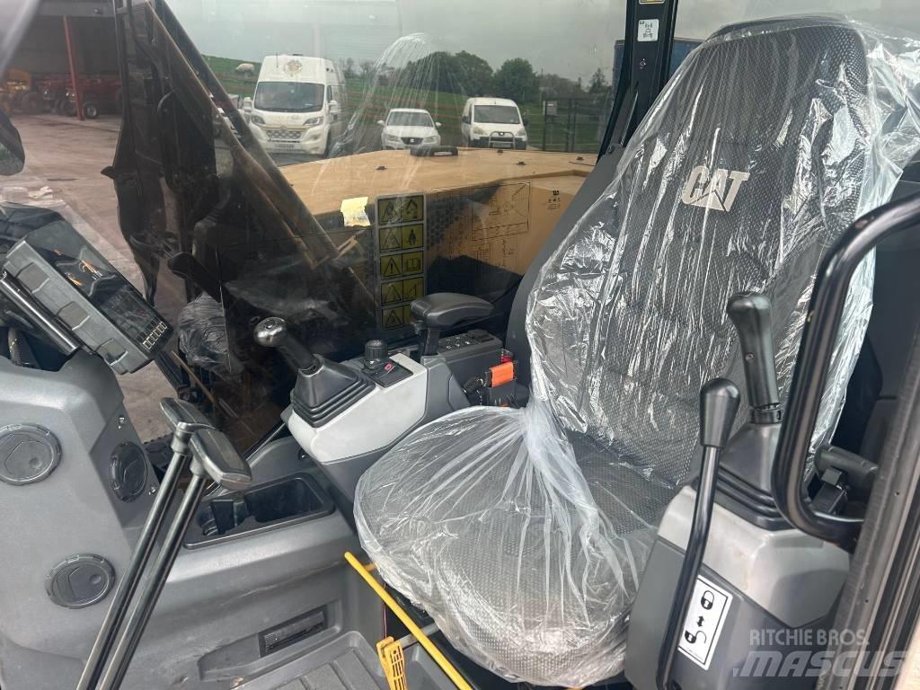 CAT 307.5 Midi bagri 7t – 12t
