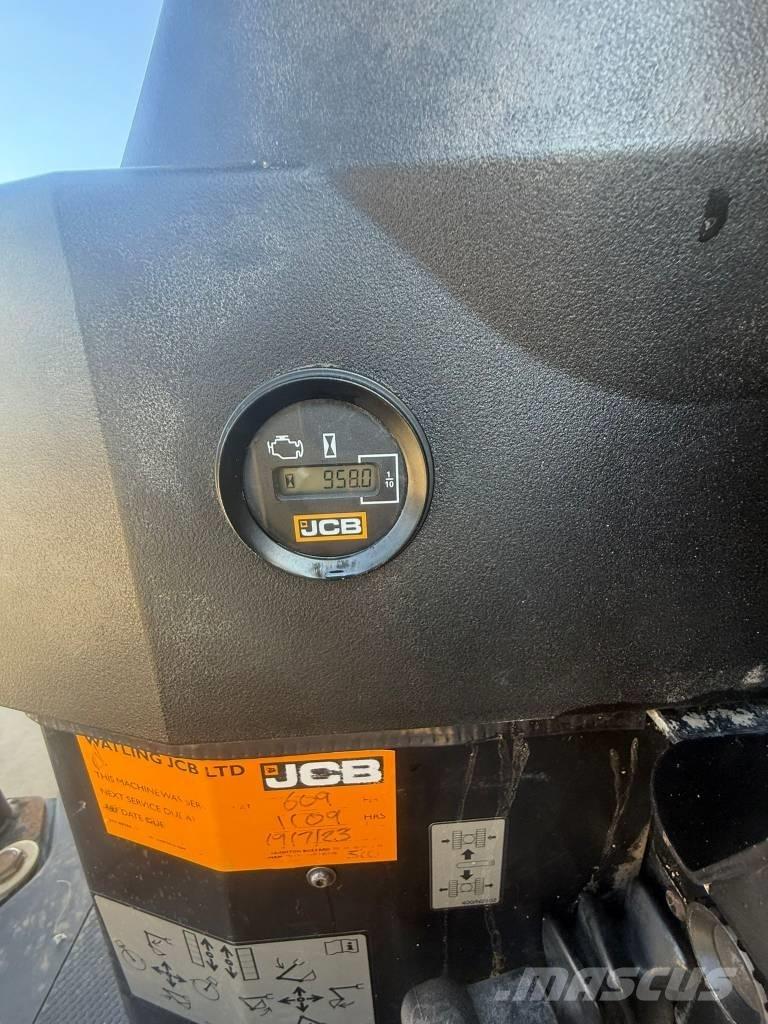 JCB 16 C-1 Mini bagri <7t