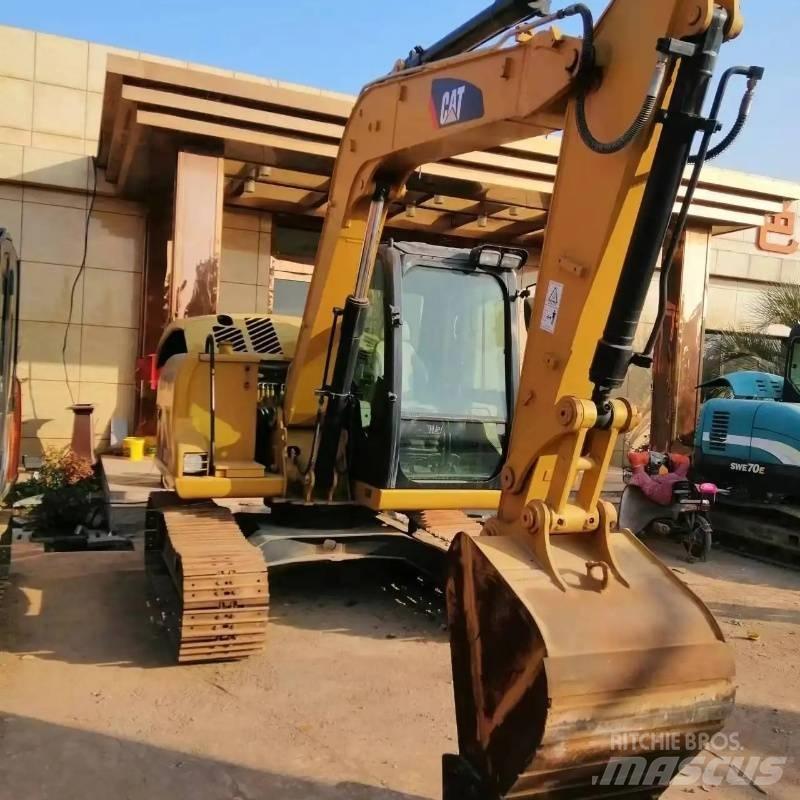 CAT 307 Bagri goseničarji