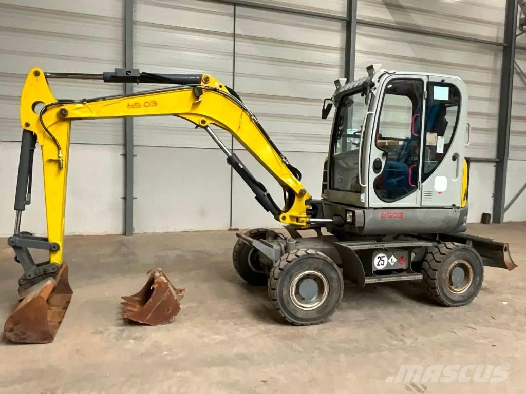 Neuson 6503 WD Bagri na kolesih