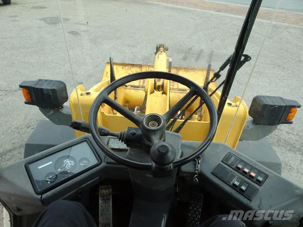 Liebherr L509 Kolesni nakladalci