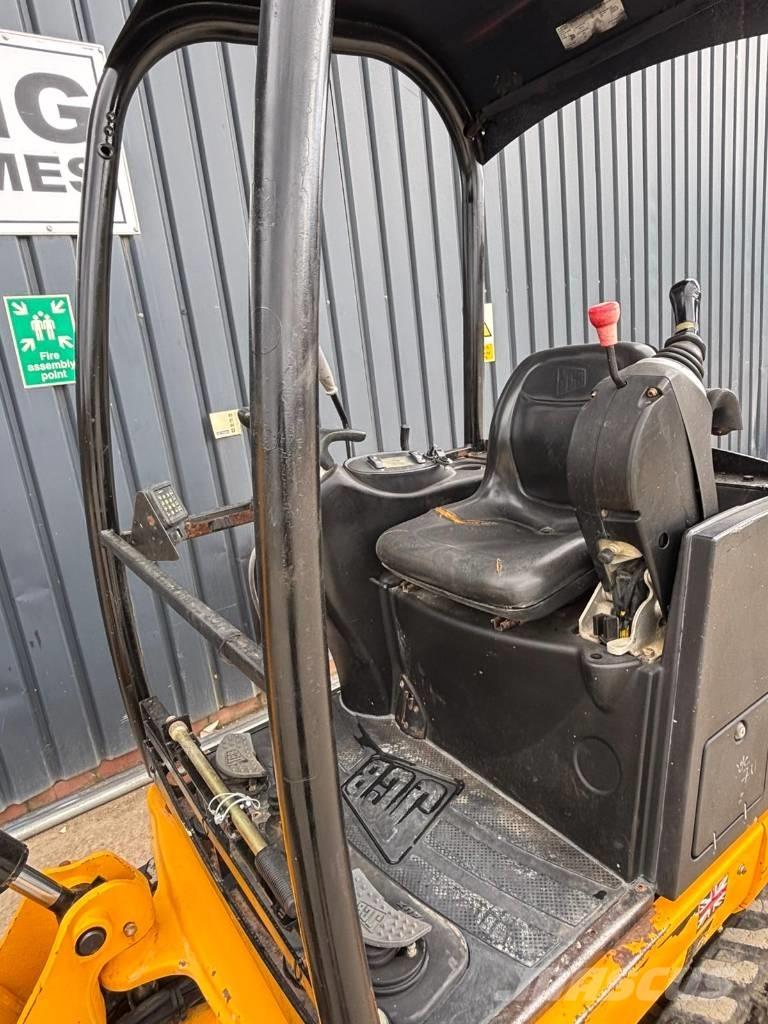 JCB 8018 CTS Mini bagri <7t