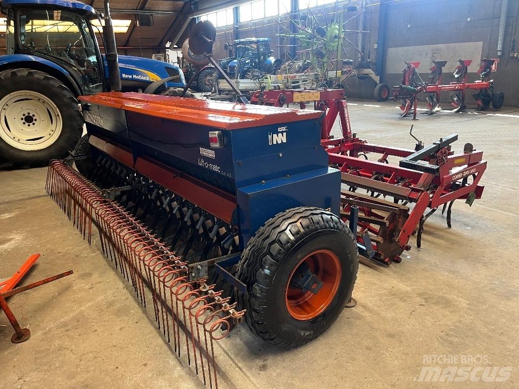 Nordsten CLF 400 Sejalnice