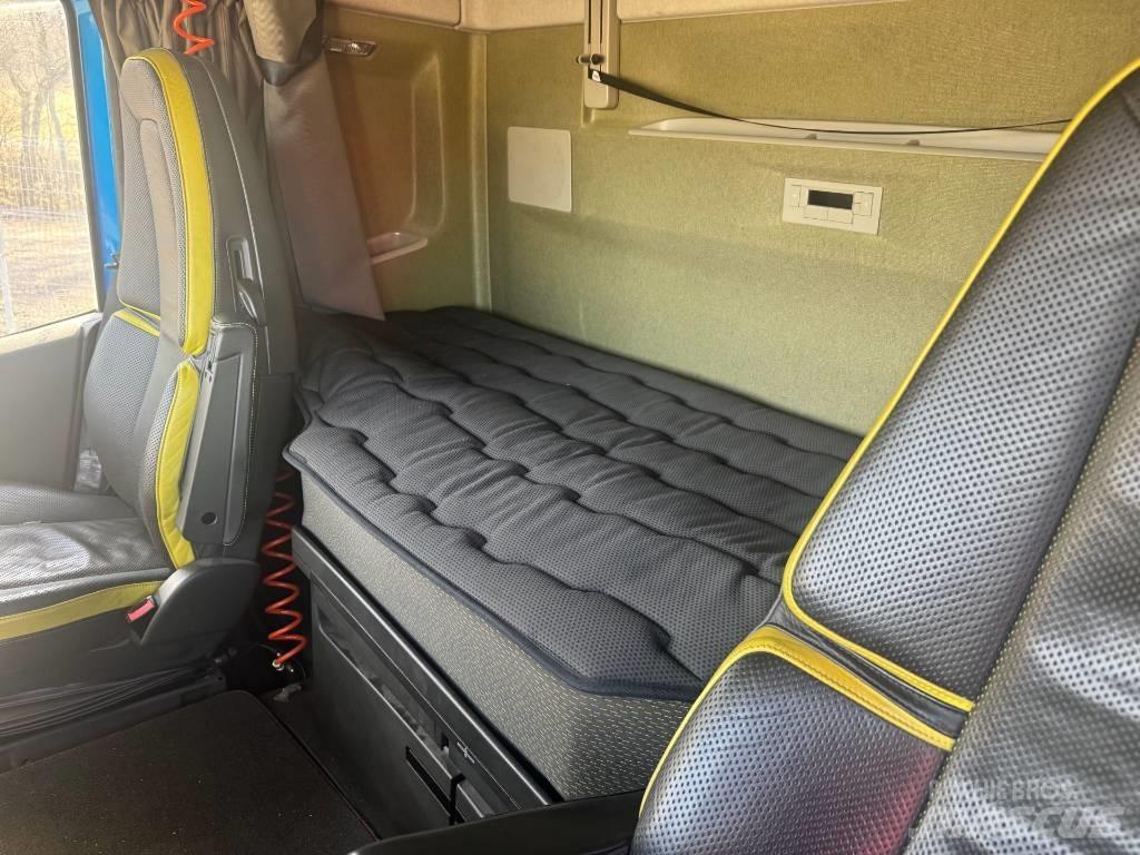 Volvo FH 750 Tovornjaki za žagovino