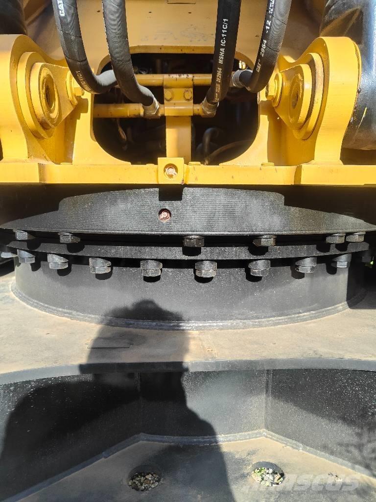 CAT 330 D Bagri goseničarji