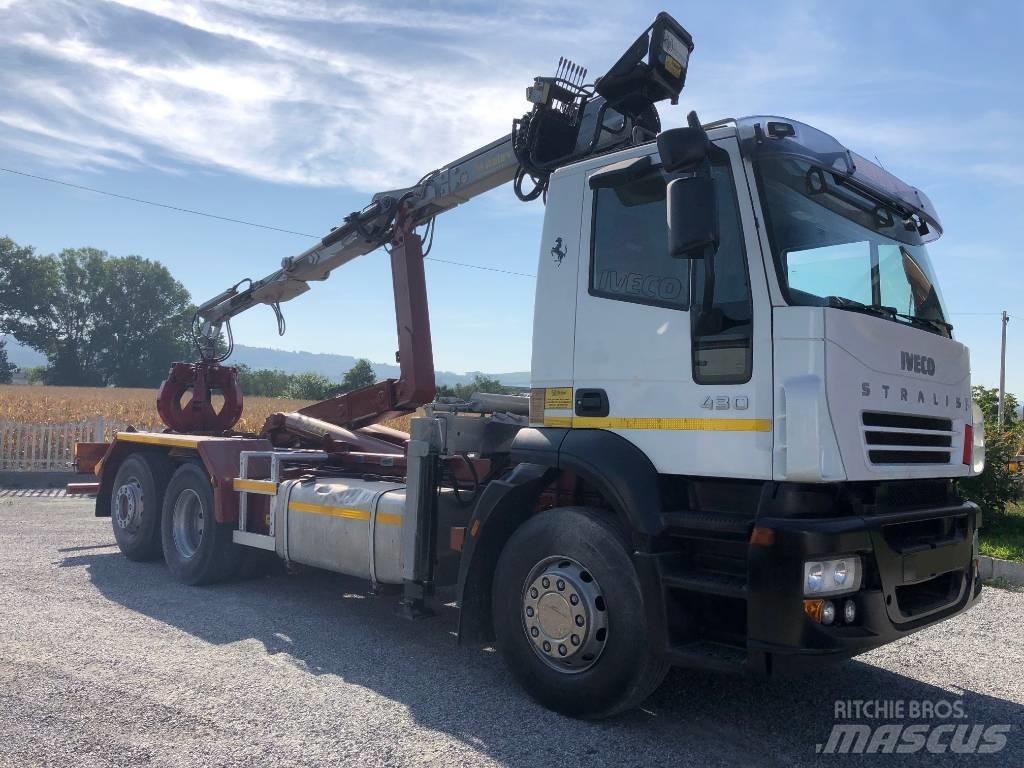 Iveco Stralis 430 Razstavljivi tovornjaki z žičnimi dvigali