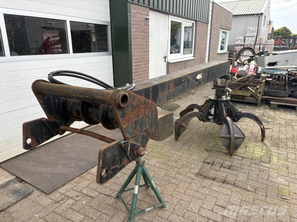 Manitou jip Teleskopski viličarji