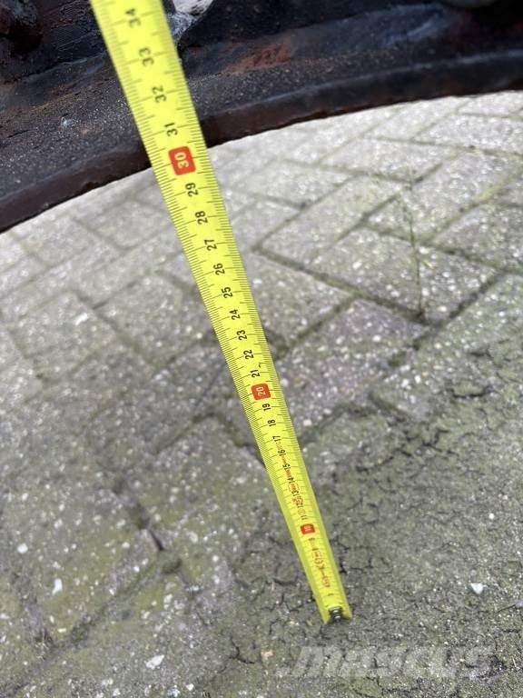 Manitou jip Teleskopski viličarji