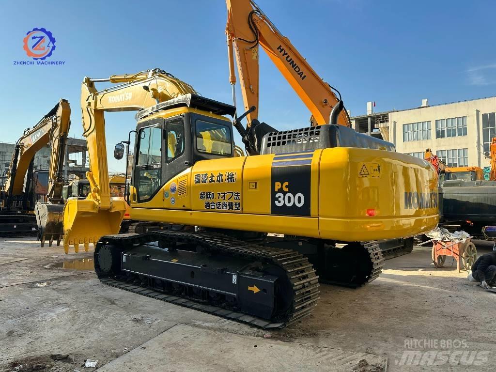 Komatsu PC 300 Bagri goseničarji