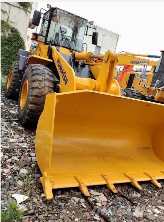 Komatsu WA 320-5 Kolesni nakladalci