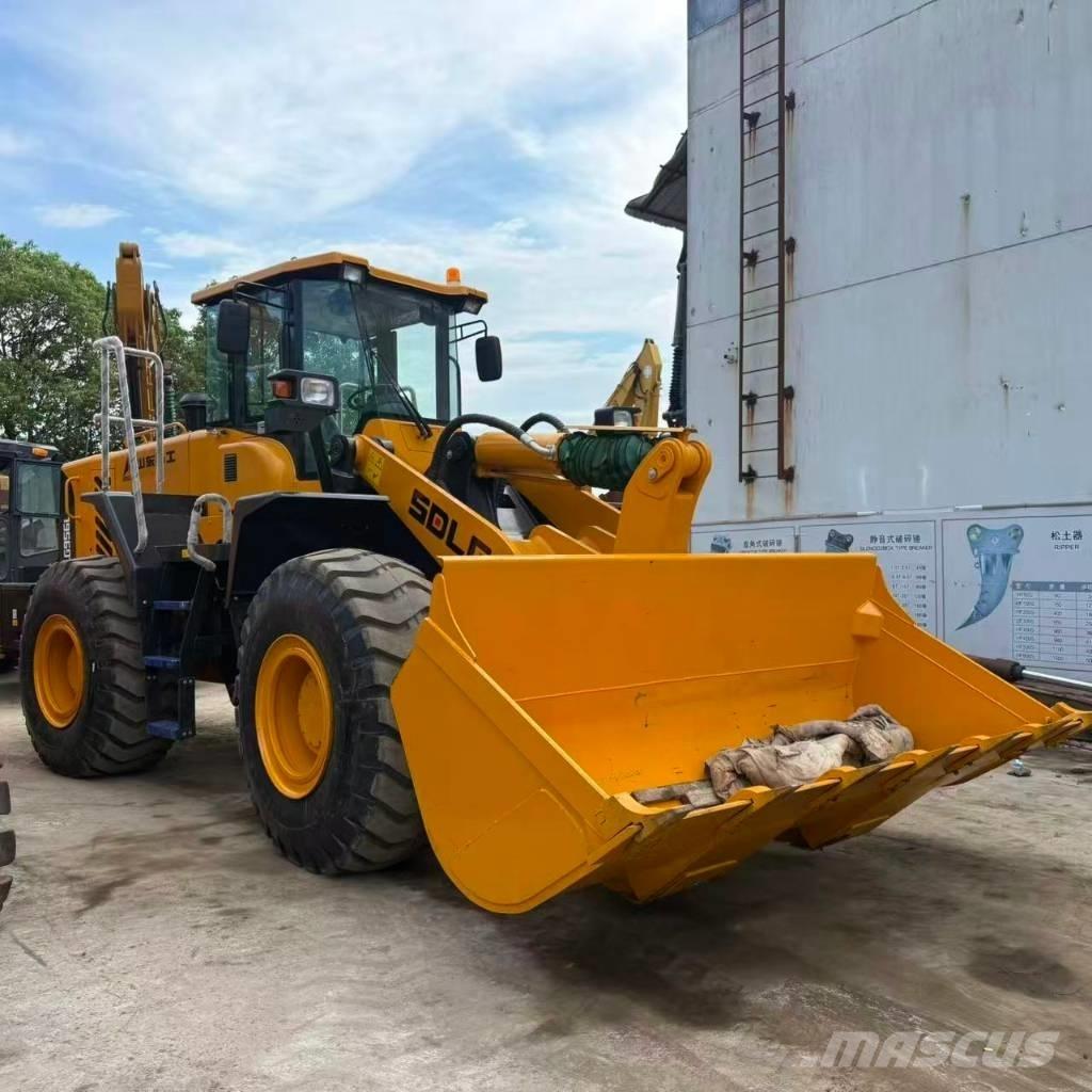 SDLG LG 956 L Kolesni nakladalci
