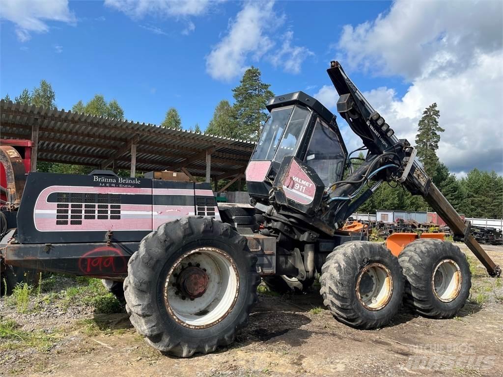 Valmet 911 Harvesterji