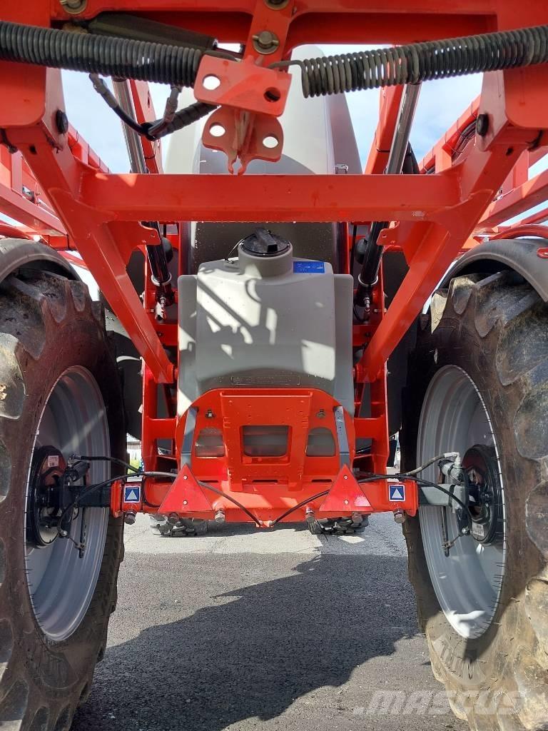 Kuhn Lexis 3000 Vlečne škropilnice
