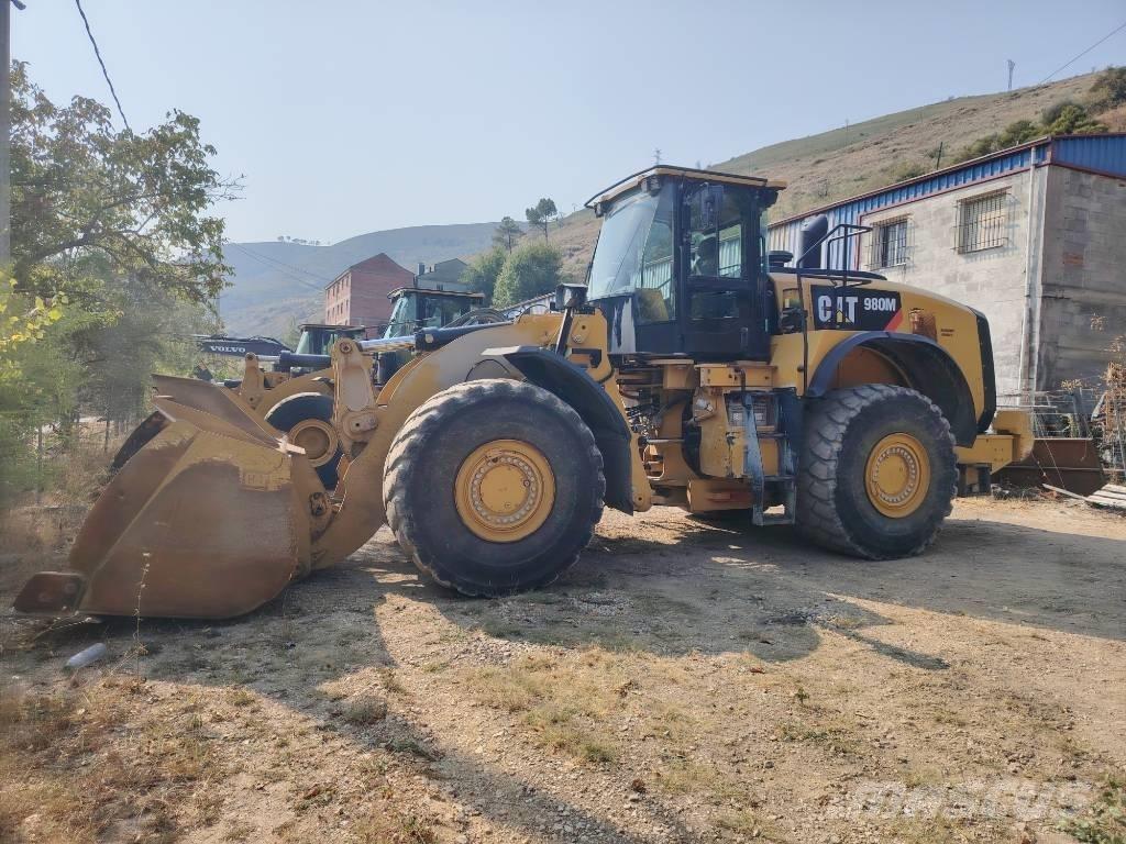 CAT 980 M Kolesni nakladalci