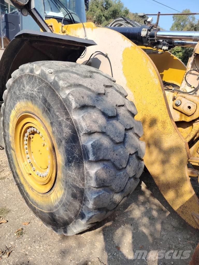 CAT 980 M Kolesni nakladalci