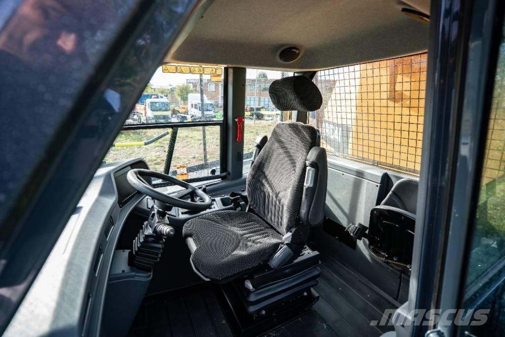 Hyundai HA 30 A Zglobni demperji