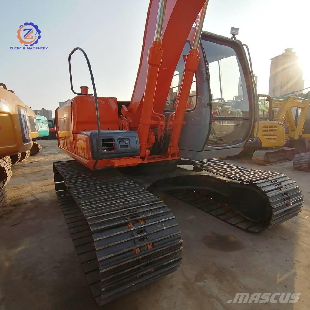 Hitachi EX 120 Bagri goseničarji