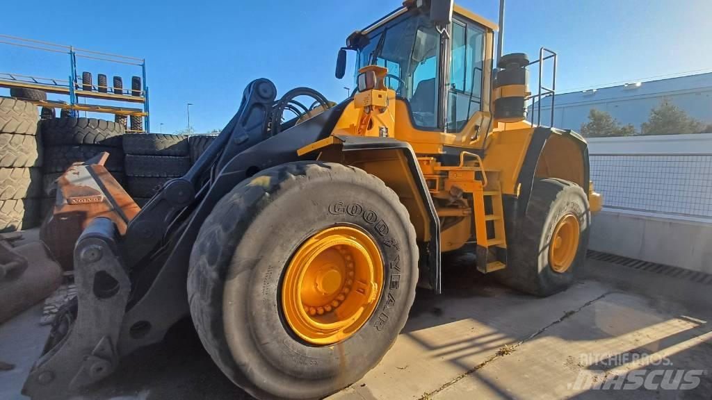 Volvo L 180 F Kolesni nakladalci