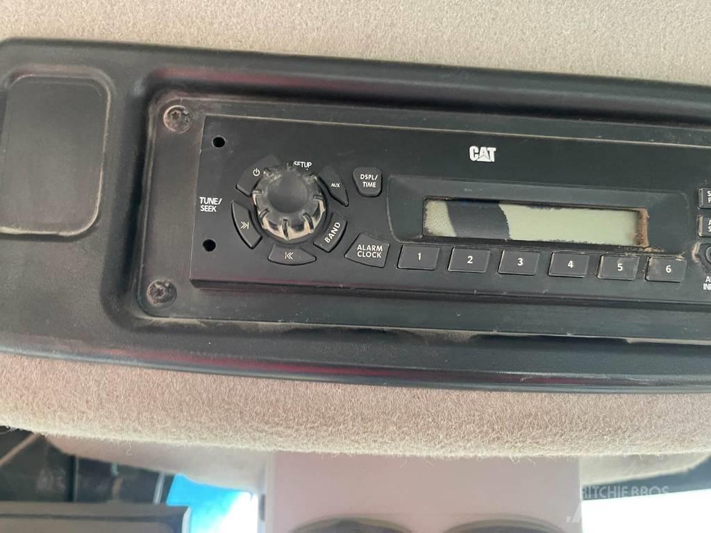 CAT 980 K Kolesni nakladalci