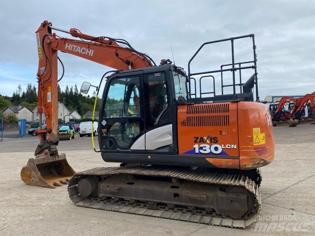 Hitachi ZX130 LCN-6 Bagri goseničarji
