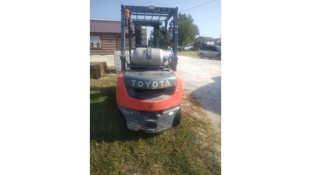 Toyota 8fu25 Viličarji - drugo