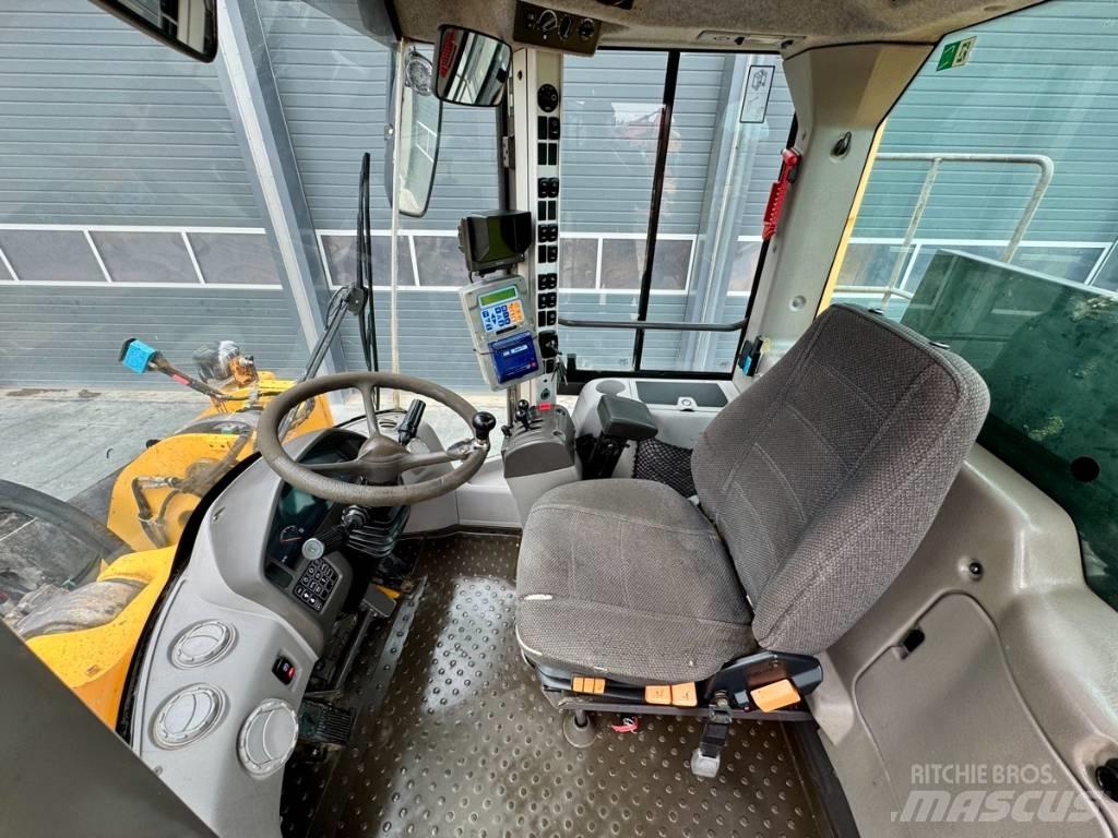 Volvo L 150 F Kolesni nakladalci