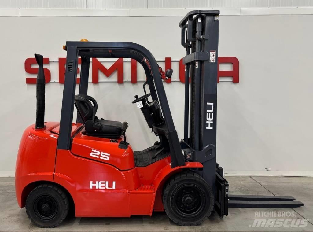 Heli 10052 - FD25G Dizelski viličarji